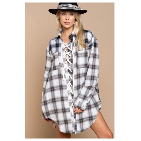 BOHO Black Plaid Lace up Shirt - Picture 3 of 11